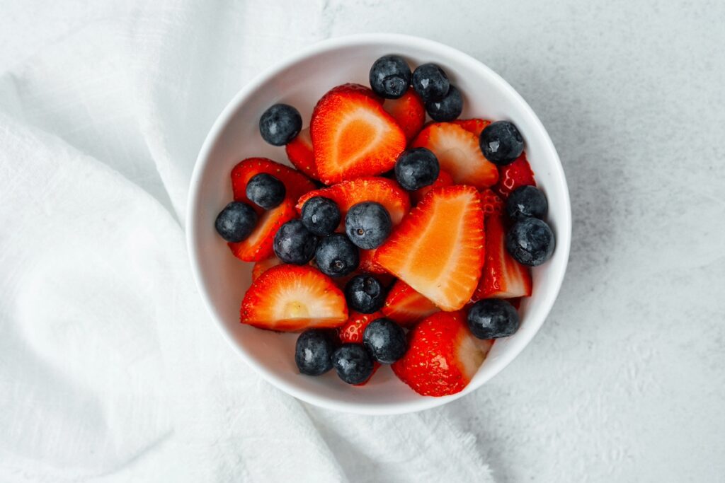 Healthy sweet snack with berries, as an alternative to refined sugar